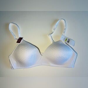 NWT Company Ellen Tracy Radiant Back Smoother Bra #6532  Size 36B